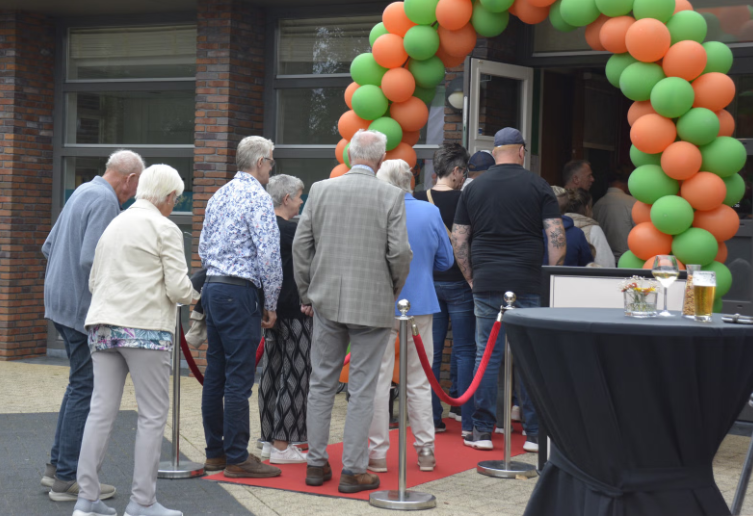 Opening buurtsuper Someren-Eind